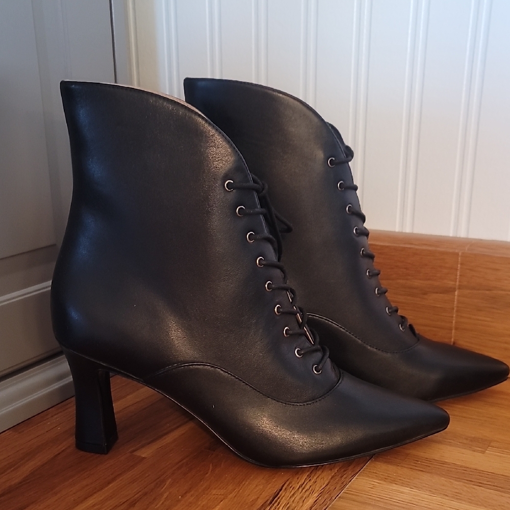 Nine West CALLAH 40th Anniversary Boots